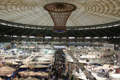 Una veduta dello spazio espositivo al Salone Nautico Internazionale 2006