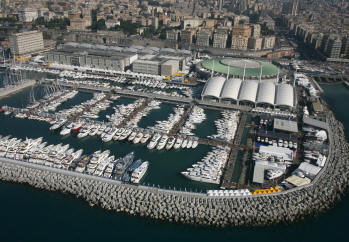 Una veduta aerea dell'area del Salone Nautico